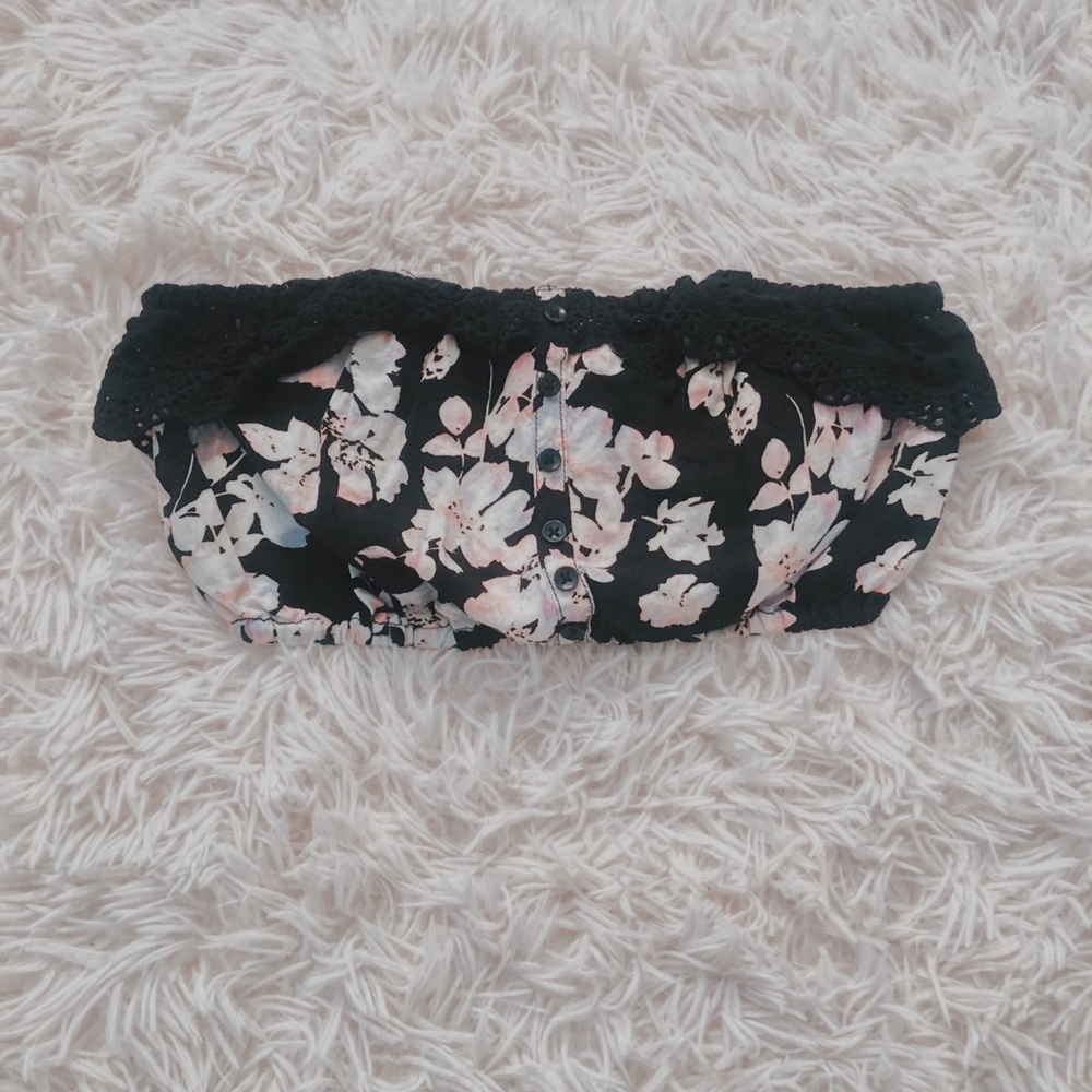 kendall and kylie bandeau crop top